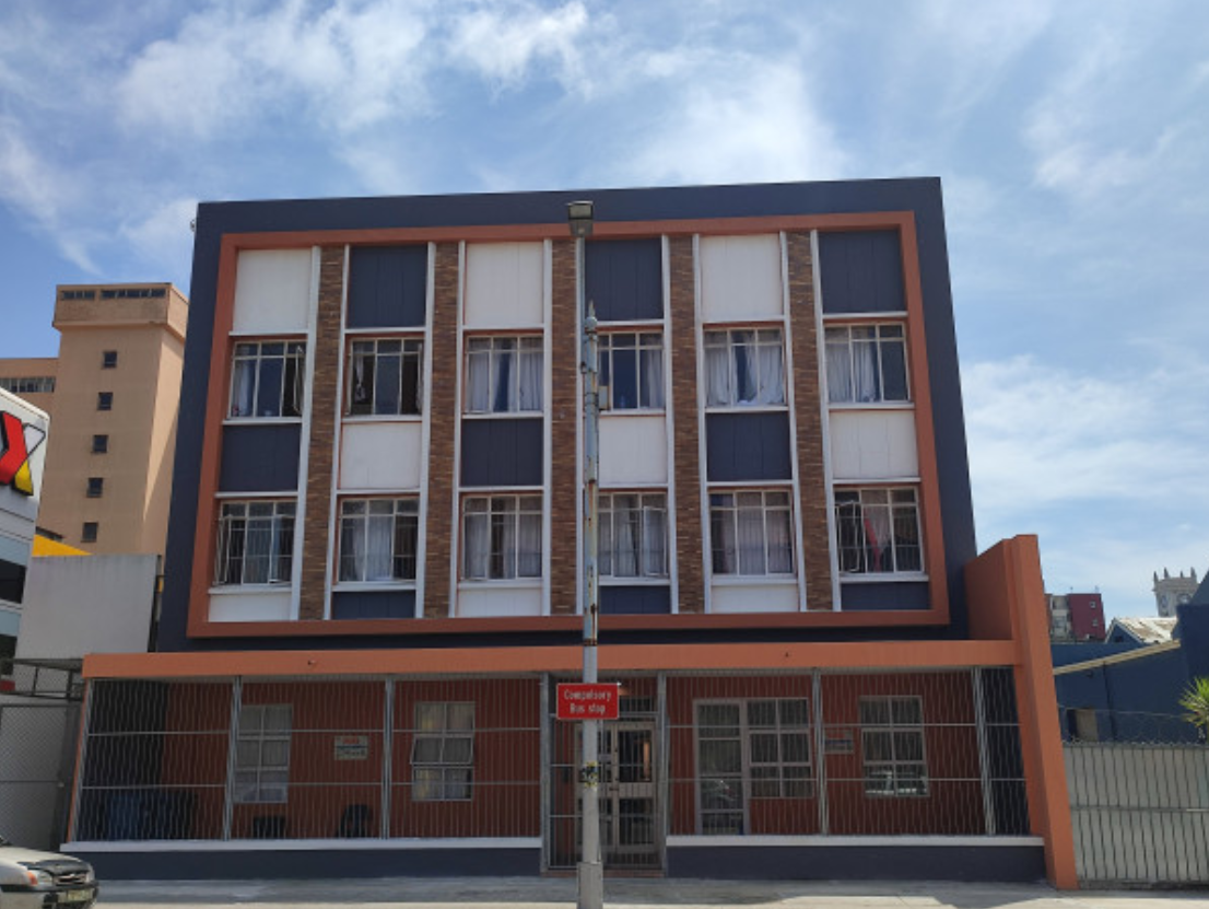 15 Western House